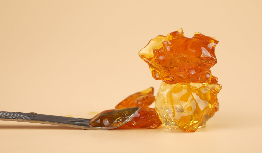 Cannabis concentrate on dabbing tool